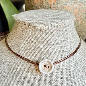Grunge Button Choker